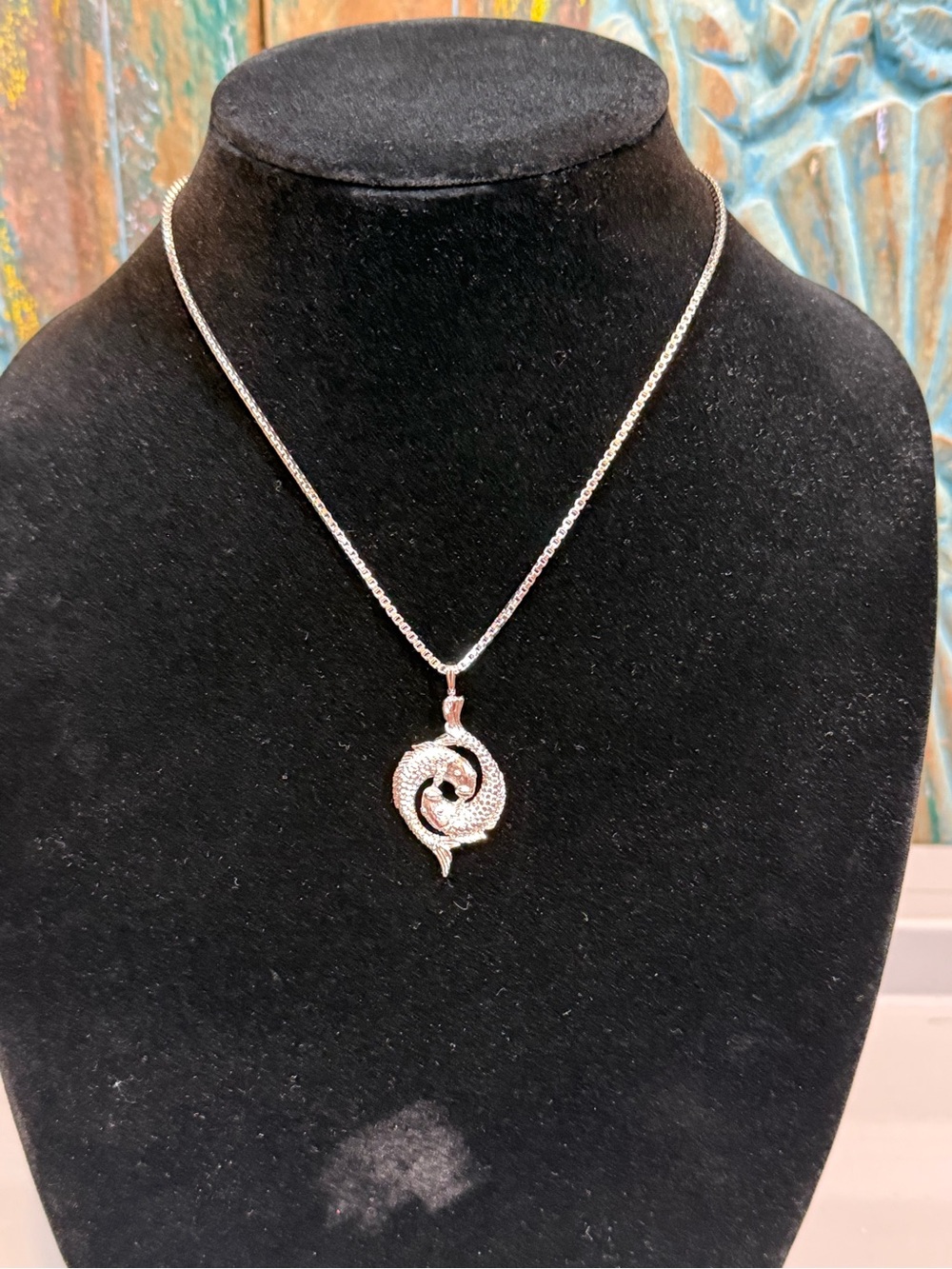Vintage Pices fish necklace from the 70's